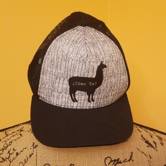 prana llama hat